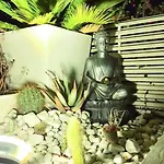 Attic Center Apartman